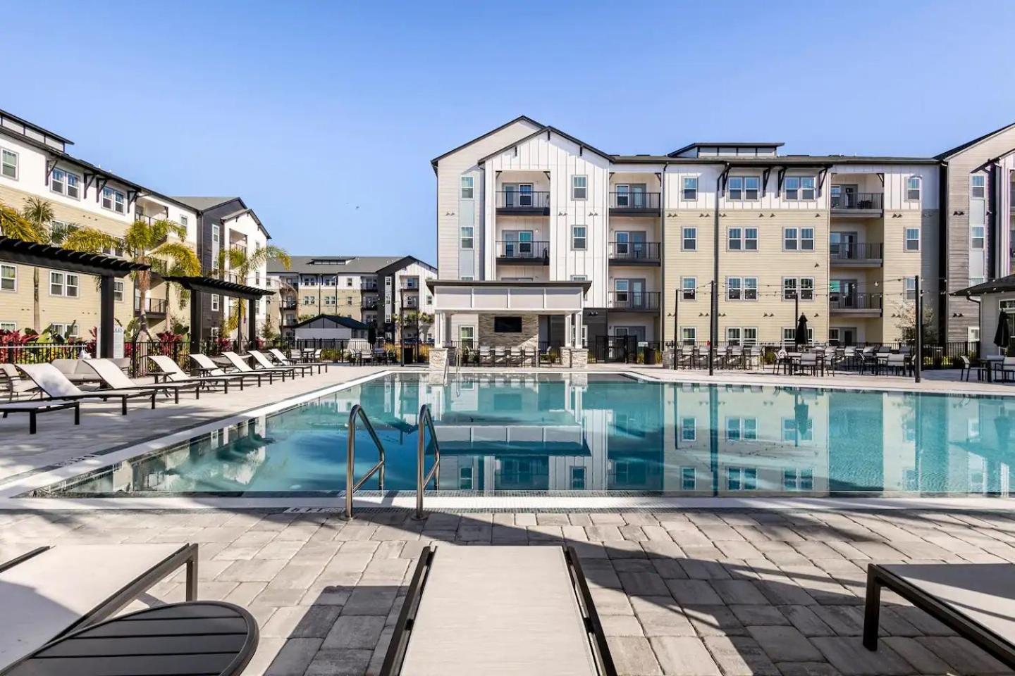Complete Lush Green Apartment 10 Min To Parks Pets Allowed, Resort-Style Amenities Orlando Exterior photo